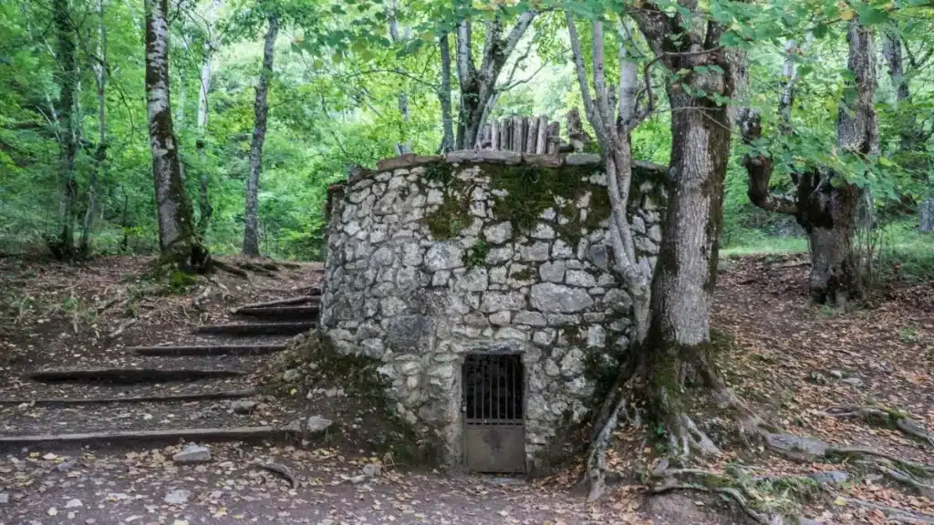 Chorcos de León historia rutas e ideas para tu visita